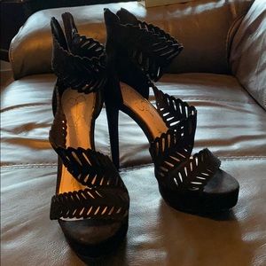 Jessica Simpson black heels
